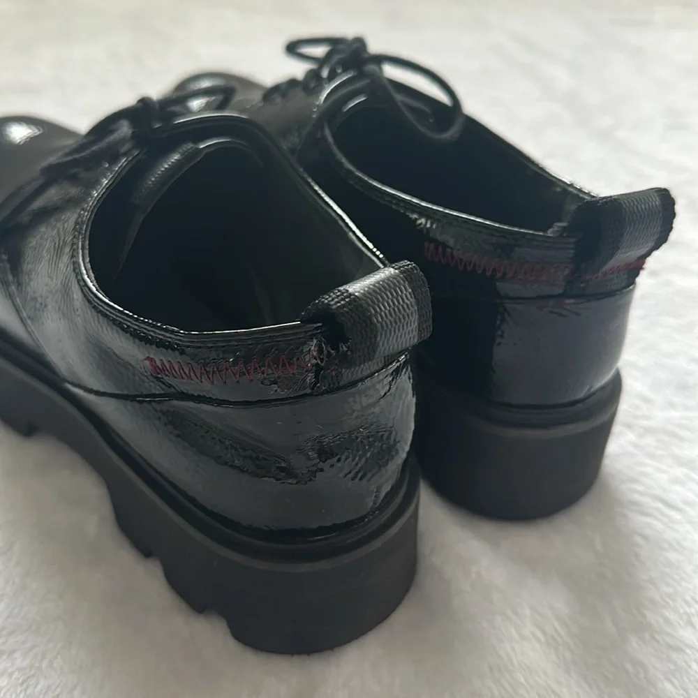Franco Sarto Balin Oxford Loafer Minimalist Black Patten Leather Women’s 8.5‎